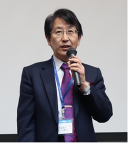 スーツを着た男性

AI 生成コンテンツは誤りを含む可能性があります。
